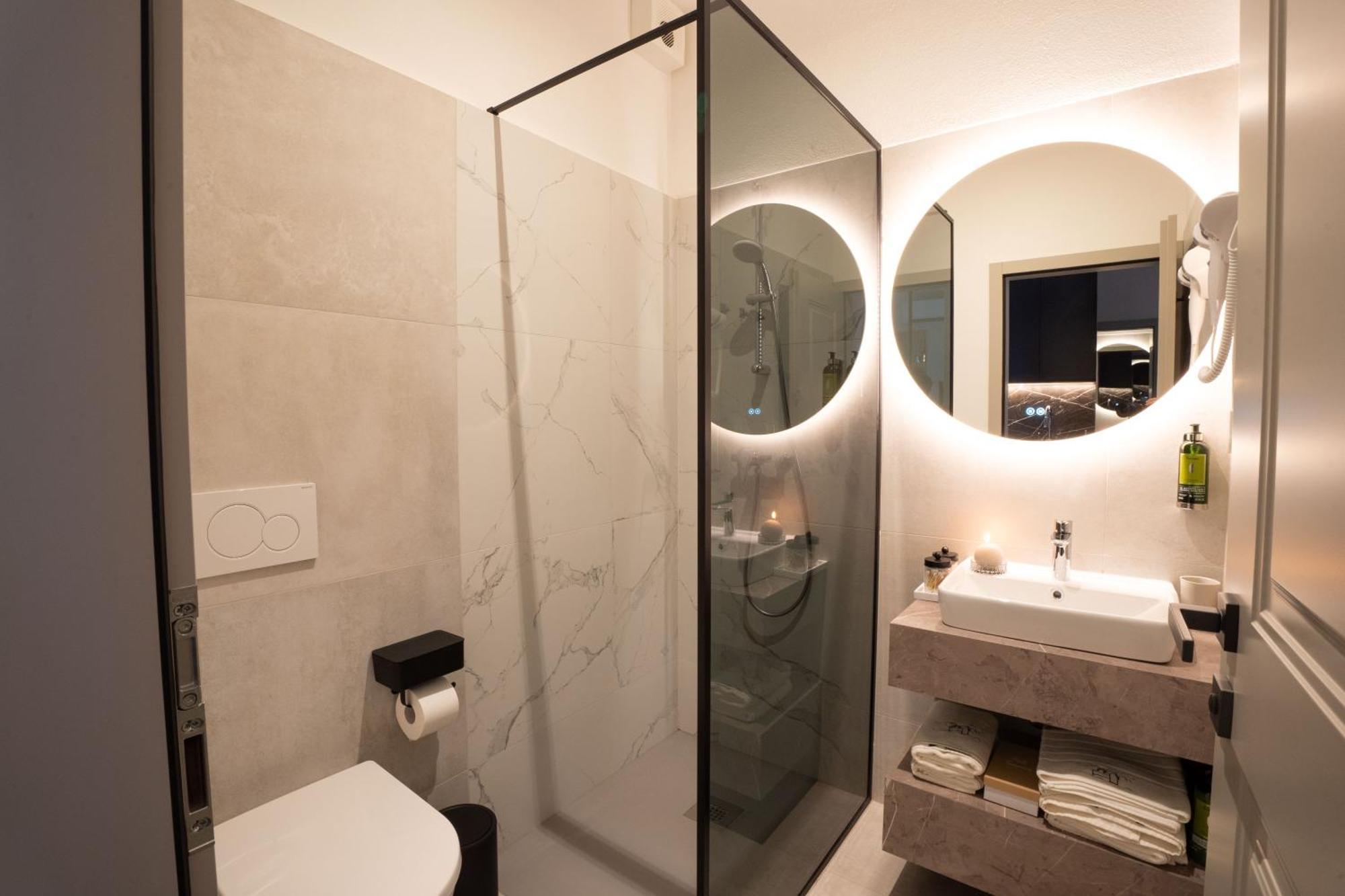 Kalan Boutique Stay Zirovnica Cameră foto