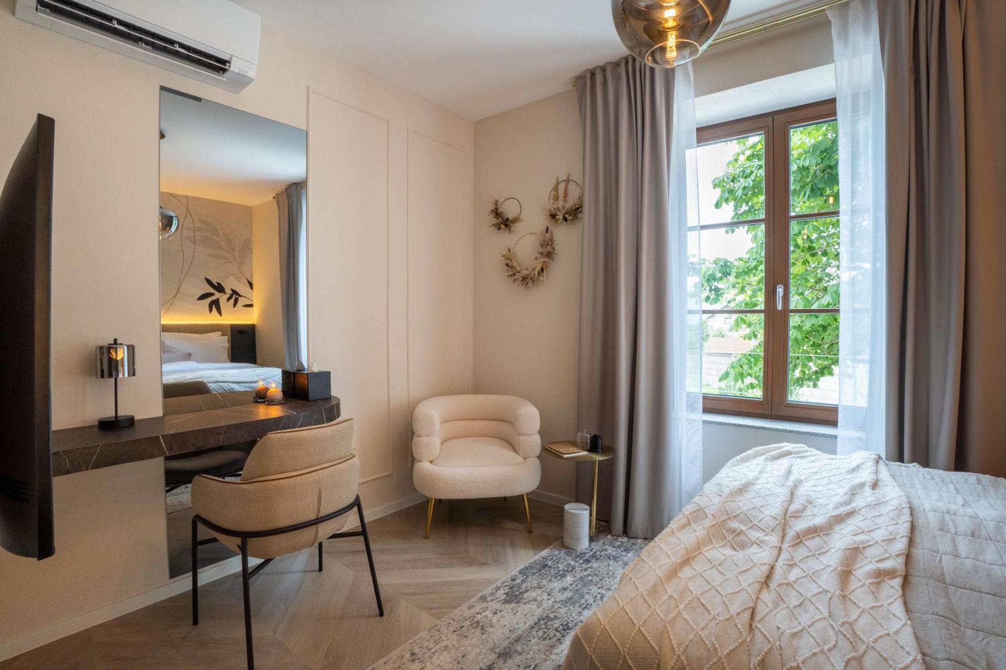 Kalan Boutique Stay Zirovnica Cameră foto